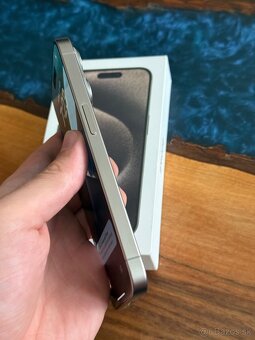 iPhone 15 Pro 128gb Natural originalny stav - 3