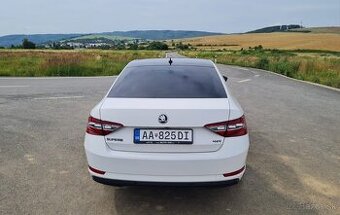 Škoda Superb 2.0 TDI 190k 4x4 Style DSG - 3