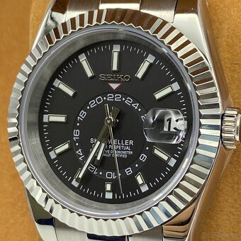 Seiko Mod Sky-Dweller - 3