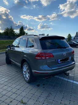 VW Touareg - 3