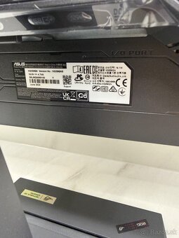 Predam herný monitor Asus rog strix - 3