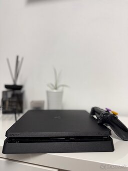 🕹️ PlayStation 4 Slim 1TB - 3