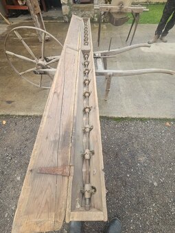 Sejačka, bruska, zdvihák - 3