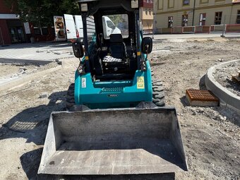 Predám šmykom riadený nakladač Sunward 2810 - 3