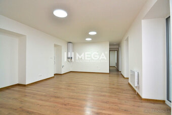 PREDAJ MODERNE ZREKONŠTRUOVANÝCH BYTOV V STRÁŽSKOM (BYT E) - 3