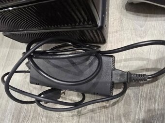 Xbox 360 na diely kus 30e - 3