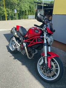 Ducati Monster 1100 - 3