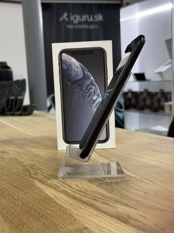 iPhone XR Black 64GB - 3