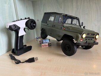 UAZ 469 - rc model - 3
