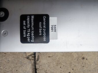 Priečniky Whispbar na strešny nosič - 3