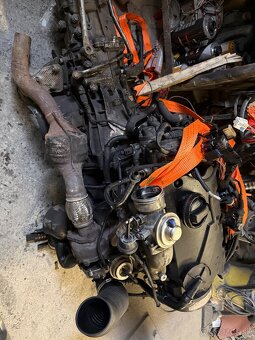 Motor 1.9tdi 96kw AVF - 3