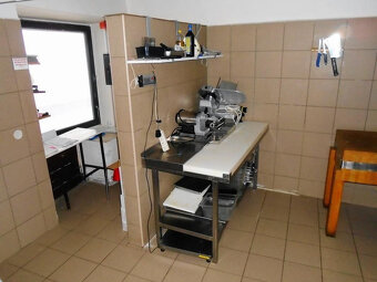 Obchodné priestory v centre Brezna - 3