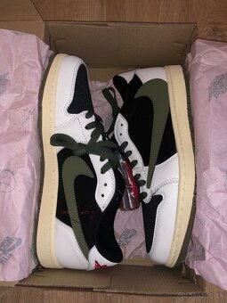 Nike Air Jordan 1 Low Travis Scott Olive - 3