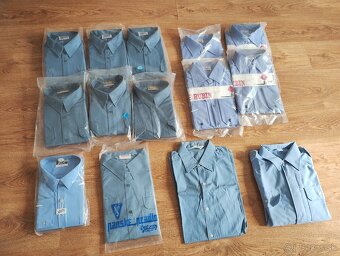 RETRO uniformy ČSAD s visačkami a odznakmi-nález z pody - 3