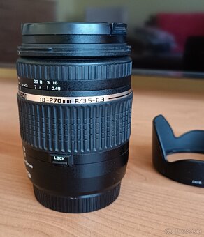 Tamron AF 18-270mm f/3.5-6.3 Di II VC PZD - 3