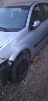 Predám náhradné diely Renault Megane 1,4 benzín - 3