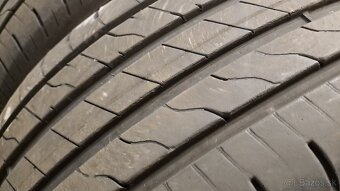 Predám 2ks jazdené letné 225/55r17-101W Good Year - 3