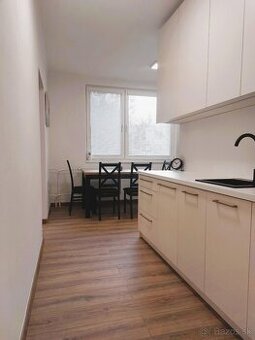 3,5 izbový zrekonštruovaný byt 72 m2 Trenčín - 3