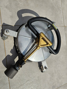 Predám vysokotlaký čistič KÄRCHER - 3