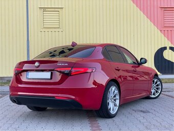 Alfa Romeo Giulia Super 2.2 JTD - 3
