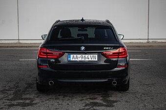 BMW G31 520d Touring 140kW, Harman/Kardon, Panorama, Koža - 3