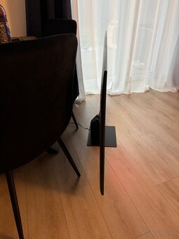 Predam Samsung 55" QLED 4K TV QE55Q77A - 3