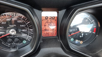 Yamaha X Max 400 - 3