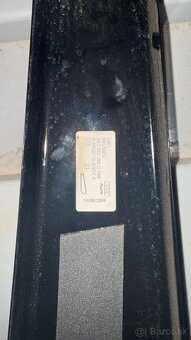 Audi lišty B- stĺpika - 3