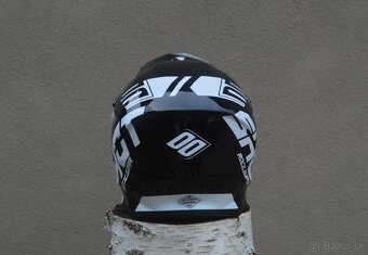 Prilba čierno biela mx shot - 3