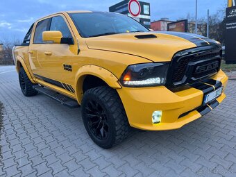 Dodge ram 5.7 HEMI 4x4 TOP MODEL - 3