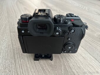 Panasonic Lumix DC-S5 L-mount - 3