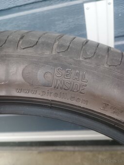 Pirelli Cinturato P7 245/40R19 - 3