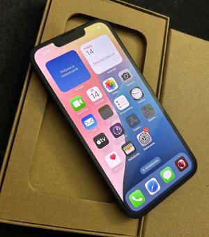 iPhone 13 128GB midnight - 2 ročná záruka - 3