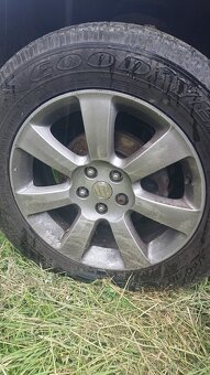 Elektrony suzuki 5x114,3 R18 - 3