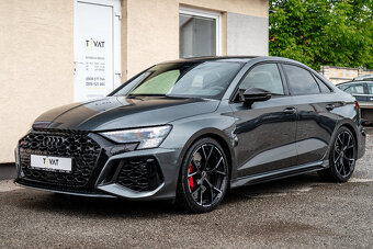 Audi RS3 2.5 TFSI quattro S tronic - 3