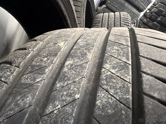 Bridgestone Turanza 225/40 R18 - 3