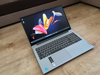 15.6"/Lenovo/4GB RAM DDR5/NvMe SSD 128GB/Intel HD 2GB// - 3