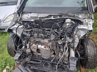 Predám Mercedes Aklasa 180Cdi rok 2007 - 3
