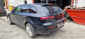 Alfa Romeo 159 2,4JTD 154kw kód motora: 939A9000 - 3