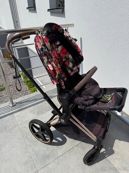 Kocik Cybex priam platinum - 3