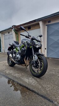 Kawasaki Z900 - 3
