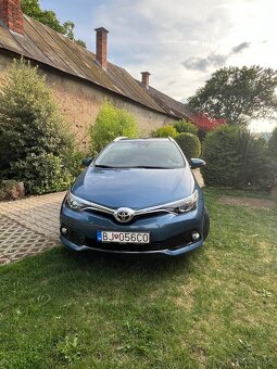 Toyota Auris - 3