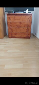 Posteľ + komody - 3