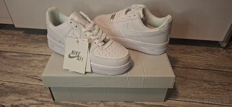 Dámske Nike Air Force 1 - veľkost 38 - 3