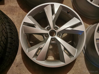 NOVÁ SADA - Audi Q4 e-tron - originál 20" alu disky - 3