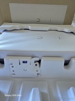 Predám Ubiquiti UniFi U6 Mesh Pro - 3