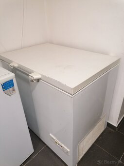 Truhlicová mraznička 250 l - 3