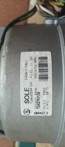 Motor SOLE z práčky AEG - 3