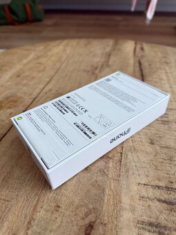 Apple iPhone 17 Pro Deep Blue 256GB , Nový, zabalený . - 3