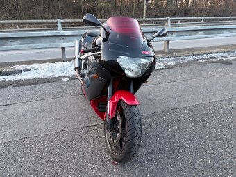 Aprilia Rsv 1000 - 3